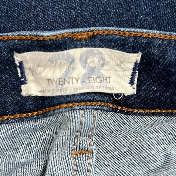 We The Free Jeans 28 High Waist Stretchy Dark Blue - Picture 6 of 8